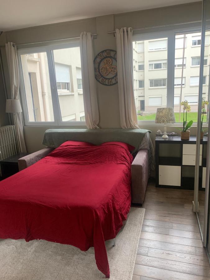 Porte Maillot-Charming And Calm Studio At Neuilly Exterior photo